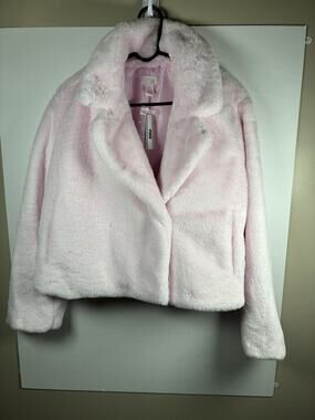 Victorias Secret PINK M Faux Fur Coat Pink Teddy Cropped Jacket NWT Coquette